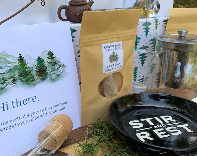 TEA GIFT BOX, Coniferous Teas and Tea Accessories