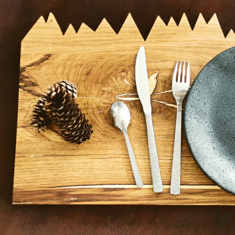 Skarp serving tray in solid oak: mountain, chalet and nature inspiration Unique piece Made in France image 3