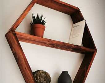 Hive hexagonal wall shelf in solid wood: nature and geometry inspiration - Made in France