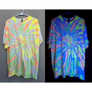 XL Blacklight Tie Dye Shirt - Unisex 100% Cotton T-Shirt Hand Dyed with UV-Reactive Glowing Dyes, Neon TieDye, Psychedelic Clothing
