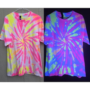 Large Blacklight Tie Dye Shirt - Unisex 100% Cotton T-Shirt Hand Dyed with UV-Reactive Glowing Dyes, Neon TieDye, Psychedelic Clothing