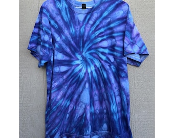Duża koszulka Ice Tie Dye - Unisex, 100% bawełniana koszulka, ręcznie farbowana przez artystę z Pacyficznego Północnego Zachodu - gotowa do wysyłki