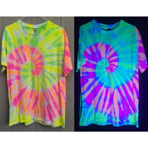 Large Blacklight Tie Dye Shirt - Unisex 100% Cotton T-Shirt Hand Dyed with UV-Reactive Glowing Dyes, Neon TieDye, Psychedelic Clothing