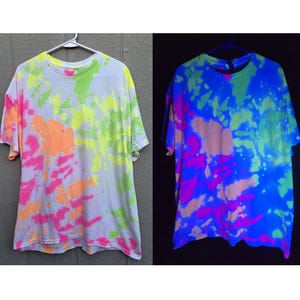 XL Blacklight Tie Dye Shirt - Unisex 100% Cotton T-Shirt Hand Dyed with UV-Reactive Glowing Dyes, Neon TieDye, Psychedelic Clothing