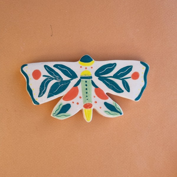 Papillon porte-bonheur  "Simone"  en céramique, a accroché au mur, décoration