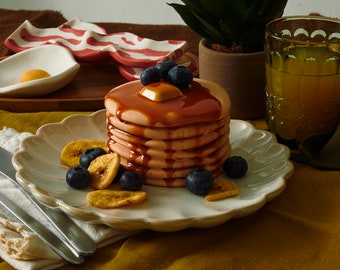 Eco-Resin Pancake Jar – Handmade Maple Syrup Decor – Quirky Kitchen Ornament