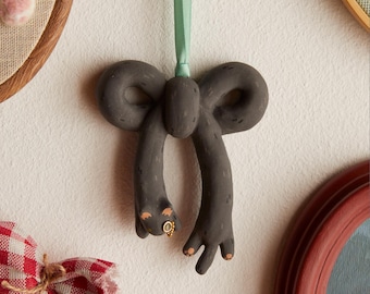 Personalized "Cat Bow" wall decoration - hand-painted artisan sculpture, gift idea for cat lovers, interior design