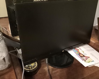 Monitor - ViewSonic 22" 1080p IPS Monitor with HDMI and VGA inputs VA2259-smh. Shipping Included in Price