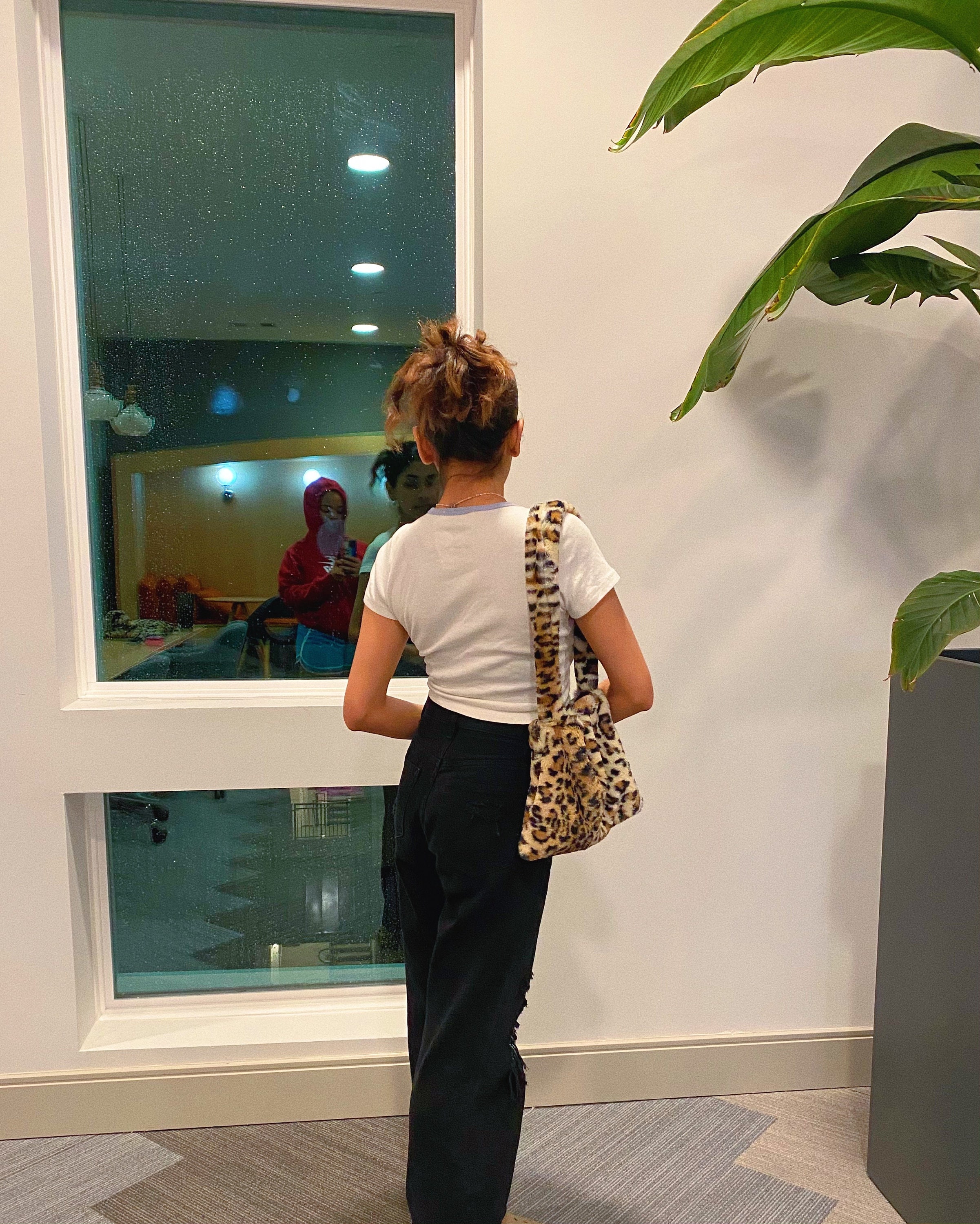 fluffy cheetah tote bag