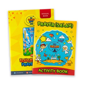 Puede incluir: Un libro de actividades amarillo y azul para ni&ntilde;os con el t&iacute;tulo "Oraci&oacute;n (Salah)" y las palabras "Mi Salah" en un c&iacute;rculo. El libro presenta una ilustraci&oacute;n de dibujos animados de una mezquita, un camello, un sol, un p&aacute;jaro y un avi&oacute;n. El libro forma parte de un conjunto que incluye una alfombra de oraci&oacute;n y un libro de instrucciones.