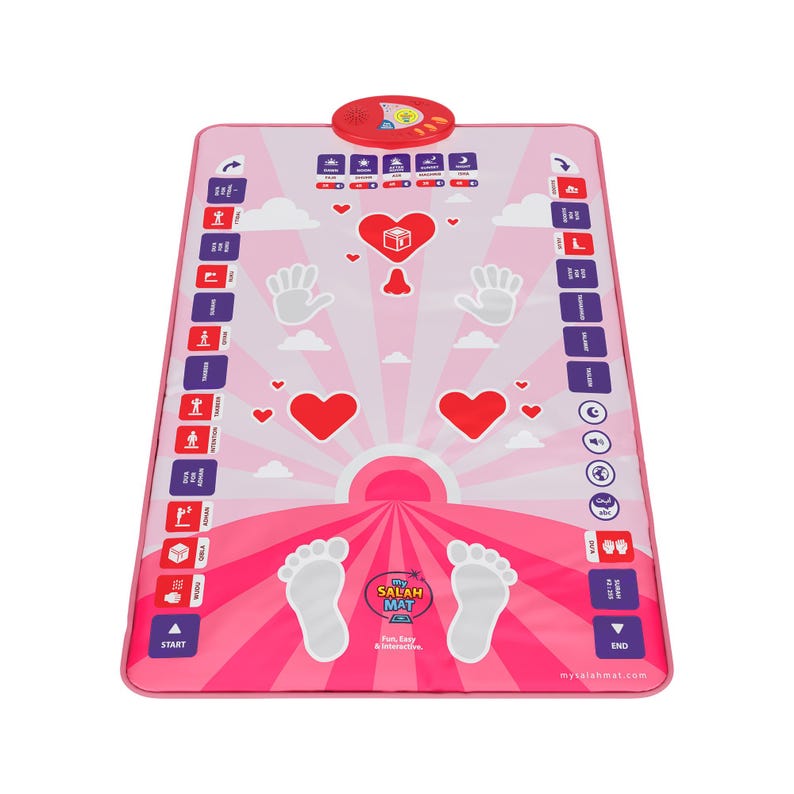 Pu&ograve; includere: Tappetino da preghiera rosa con un cuore rosso e un design a nuvole bianche. Il tappetino ha un altoparlante incorporato e un pulsante che dice "Start". Il tappetino ha anche un pulsante che dice "End". Il testo "My Salah Mat" &egrave; stampato sul tappetino.