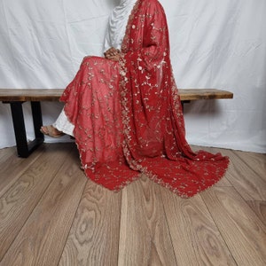 Cream Sequinned Chiffon Dupatta