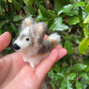 Custom Mini Needle Felted Dog / Made To Order / Handmade / Dog Lover Gifts / Personalized Dog Art / Dog Keychain / Dog Art / Dog / Pet Art image 11