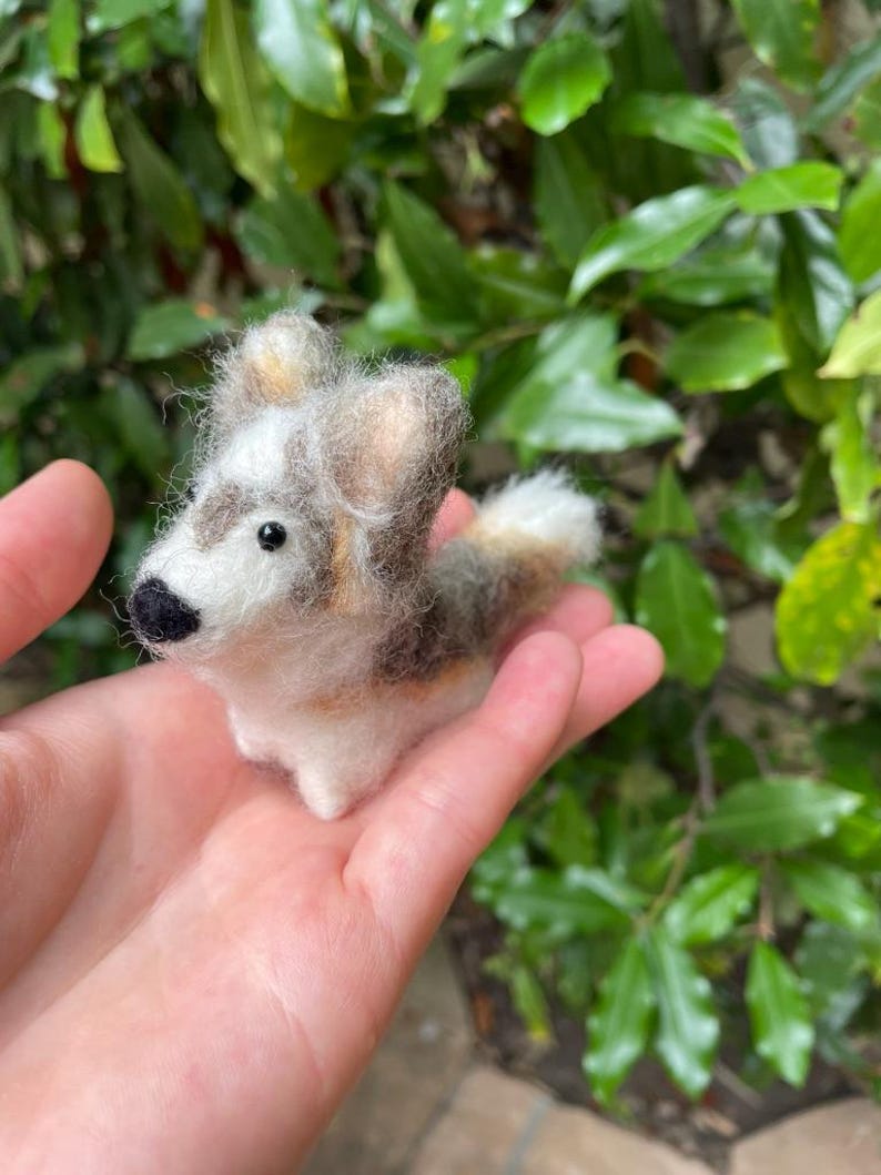 Custom Mini Needle Felted Dog / Made To Order / Handmade / Dog Lover Gifts / Personalized Dog Art / Dog Keychain / Dog Art / Dog / Pet Art image 11
