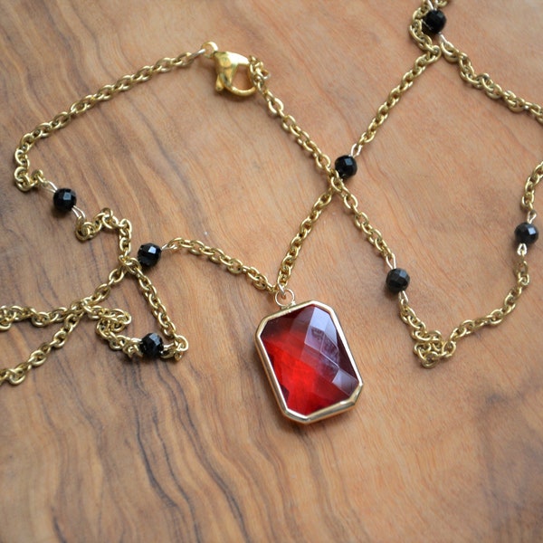 Lord Morpheus red ruby inspired necklace the sandman glass onyx gold plated stainless steel