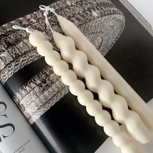 Candlestick Taper Candle Set Soy Wax Gift for Her Spiral Candle Twisted Candle Modern Home Decor Candle Minimalist Candle Boho Wedding Decor