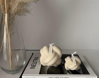 Large Knot Candle, Chain Link, Tie the Knot Candle, Shaped Pillar Candle, Infinity Candle, Aesthetic Candle, Wedding Gift, Bridesmaid Gifts