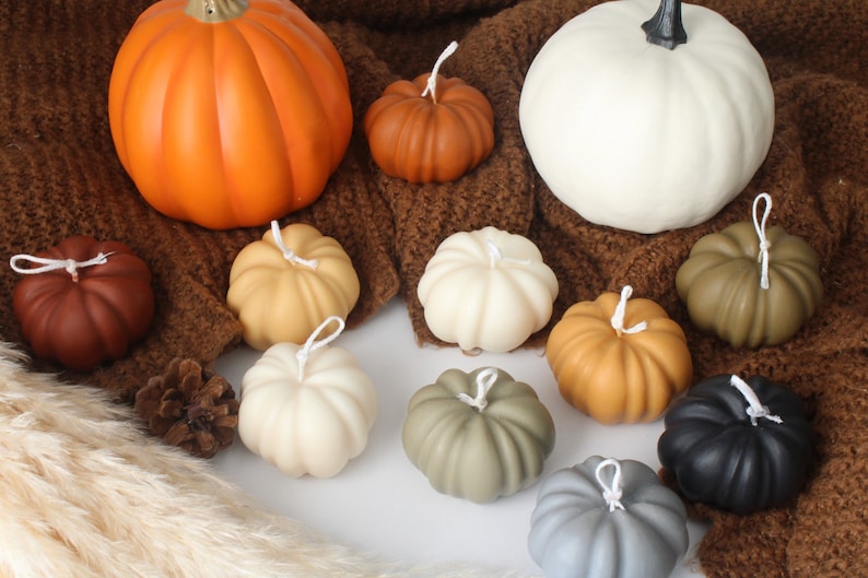 Pumpkin Candle, Pumpkin Shaped Candle, Halloween Decor, Fall Decor, Pumpkin Scented Candle, Halloween Candles, Table Decor, Autumn Decor image 1