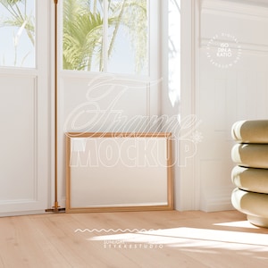 horizontaler Rahmen Mockup, botanischer Garten Rahmen Mockup, Goldrahmen Mockup Glasreflexion, Boho Cottage Mockup, realistischer Rahmen Mockup Raum