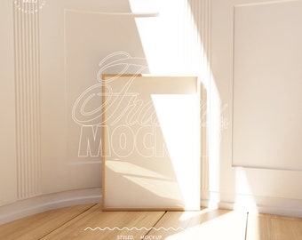 Maqueta de marco vertical, maqueta de marco de reflexión de vidrio digital DIN A, diseño de póster de maqueta minimalista de sala blanca, presentación de conjunto imprimible