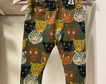 Leggings felinos