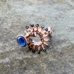 Blue Kyanite Ring - Fidget Ring with Relaxing Natural Gemstone, Rose Gold Plated Silver Seahorse Ring, Unique Gift for Her, Anxiety Ring