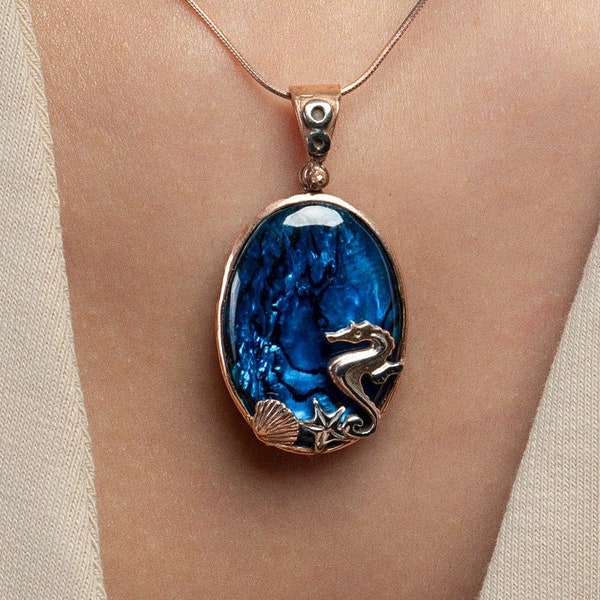 Collier hippocampe en argent sterling, pierre précieuse d'ormeau bleu, collier animal en argent 925, pendentif hippocampe, collier de poisson, collier pour femme uniquement