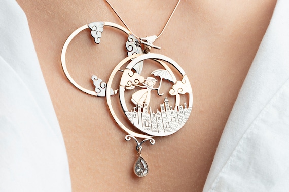 Silver locket store design for girl