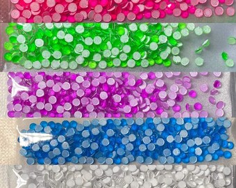 Mix Grid Neon Rhinestones