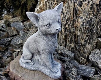 Garden Memorial Rock Pet Dog Chihuahua In Angel Wing Stone Cemetery Grave Statue Garden Memorial Rock Pet Dog Chihuahua In Angel Wing Stone Cemetery Grave Statue