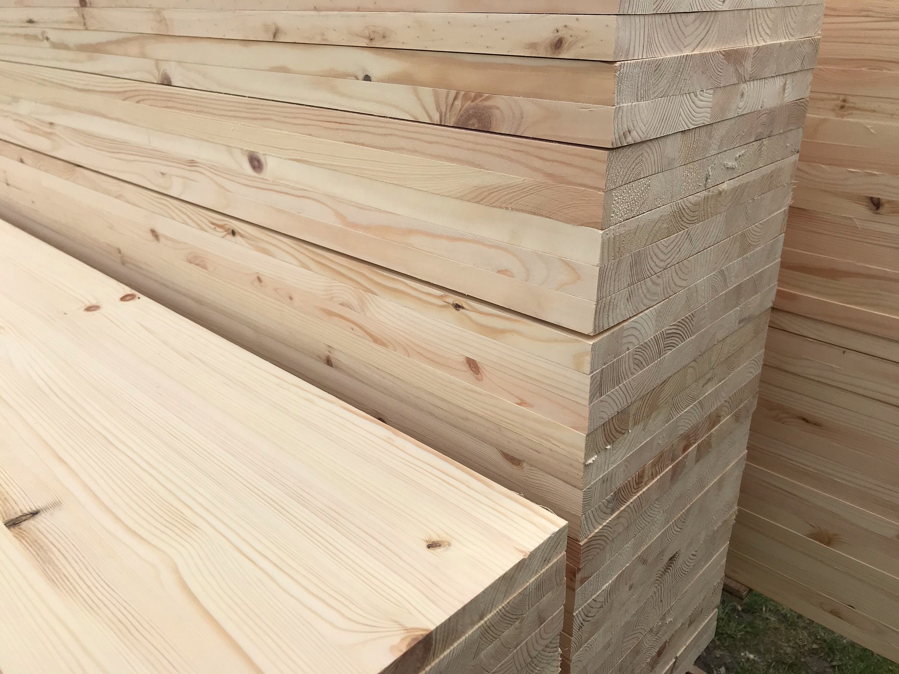 Solid 18mm Pine Wooden Boards for Shelves Shelving Units Furniture Etc
