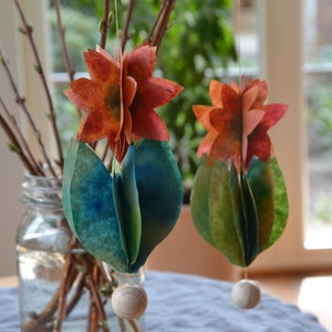 Papierblumen, Dekoblumen, Fensterdekoration, Hängeblumen, Papierblume, Dekoration