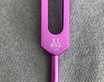 音叉 852 Hz サウンドヒーリング ギフトボックス: 覚醒加重パープル