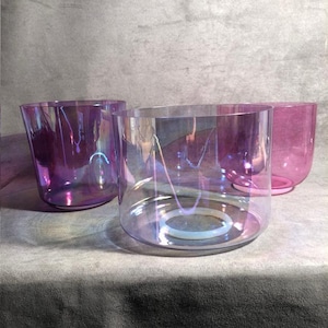 3 x Crystal Singing Bowls Set Clear 8&quot; 6.5&quot; Inch Notes B, F# & D# Crown Heart Sacral Chakra 3rd / 4th Octave Sound Therapy Alchemy Healing
