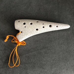 Small Ocarina Ceramic Ivory Crazed Alto C 12 Hole Flute Music Instrument Costume Christmas Xmas Gift Zelda Ocarina of Time