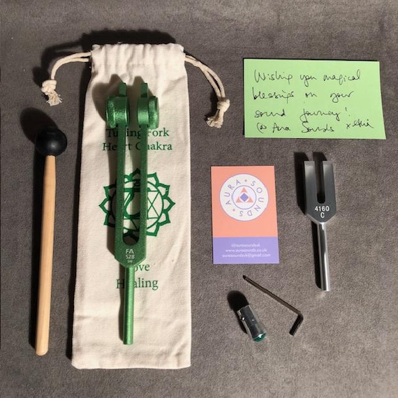 528Hz Weighted Heart Chakra Tuning Fork Sound Healing Gift Box for Emotional Balance Solfeggio Frequency, Aventurine Foot, 4160 Angel Tuner