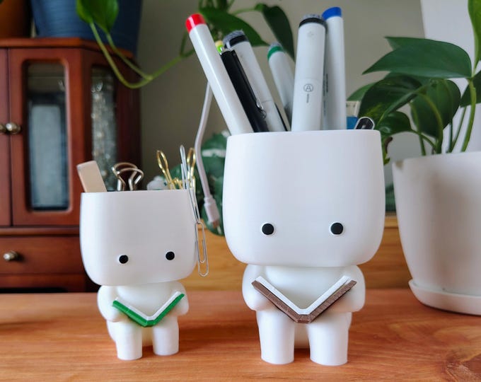 Cute People Book Desk Organizer