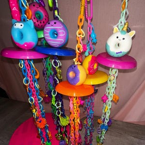 Sugar Glider Donut Hanging Toy: Cage Enrichment with Glow-in-Dark Links