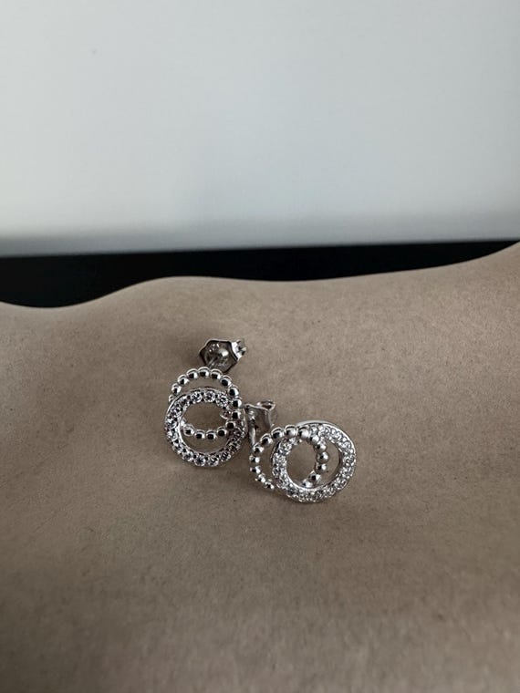 Silver minimalist Double Circle Stud Earrings - image 4