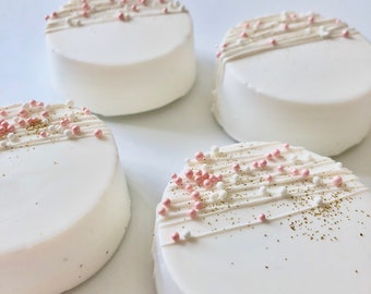 Chocolate Covered Oreos Dozen (12 Cookies) - Birthday Party Favors - Party Favors - Baby Shower Favors - Anniversary Favors -Wedding Favors