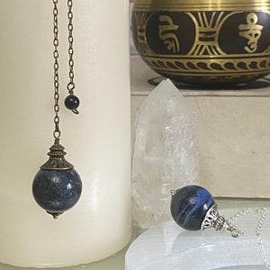 Dumortierite Dowsing Pendulum / Divination / Intuition / Gemstone Pendulum / Crystal Pendulum