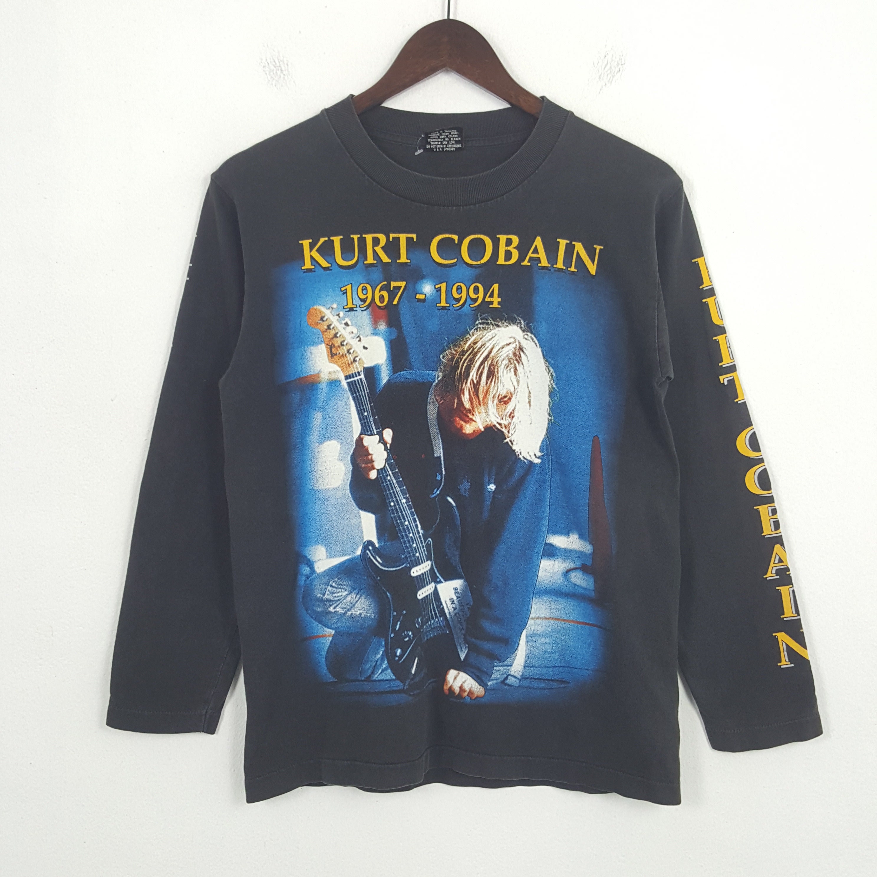 Kurt Cobain Sweatshirt Kurt Cobain Homage Sweatshit Unisex