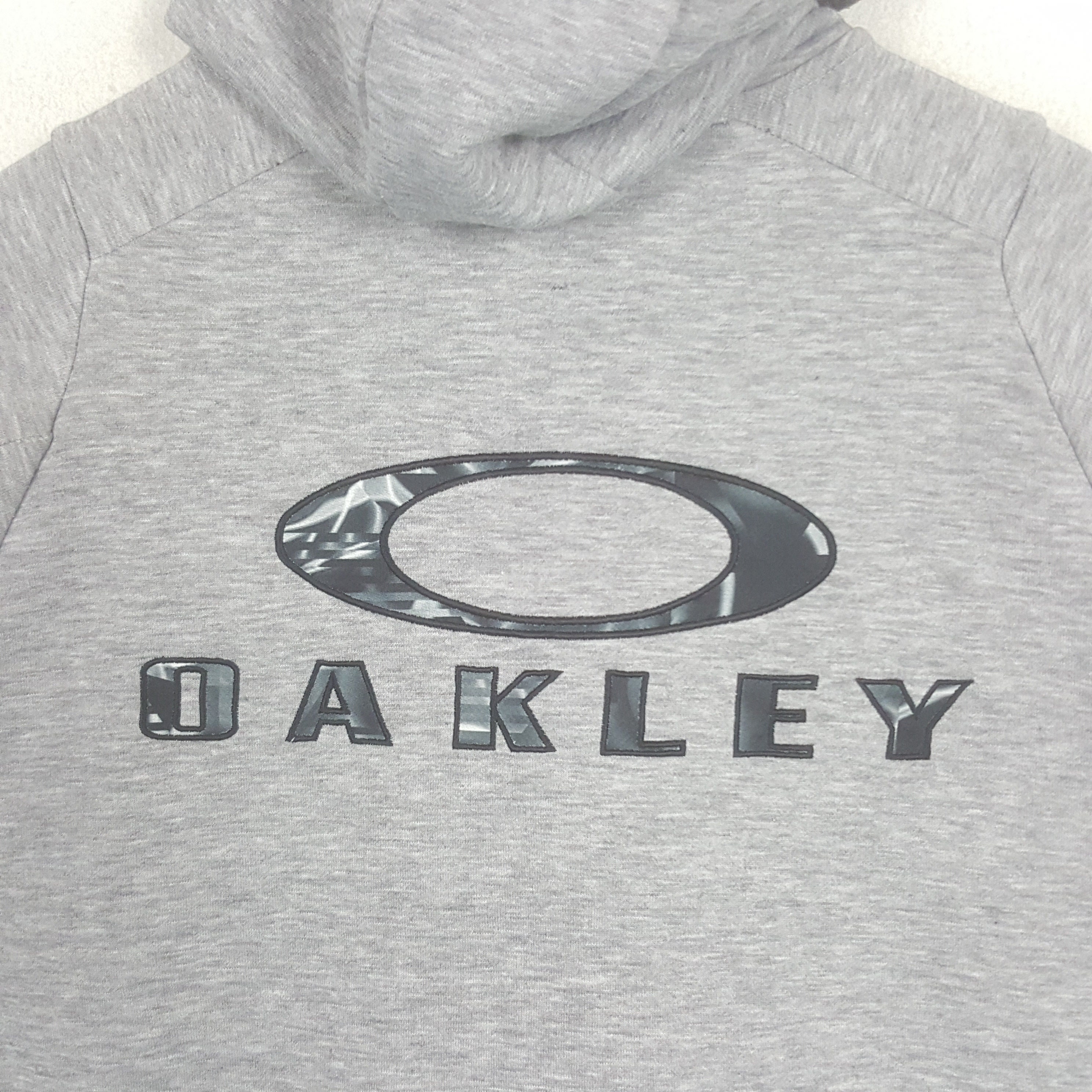 トップス 1990s oakley l logo nylon pullover Vintage 90s Oakley Embroidery Logo Black T-shirt Sz S | eBay