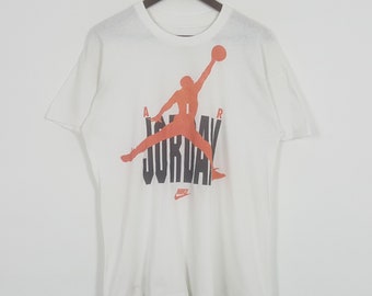 Vintage NIKE Air Jordan NBA T-shirt