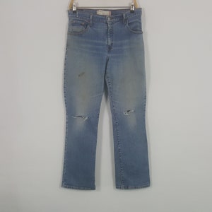 Vintage Levi&#39;s Distressed Denim Jeans