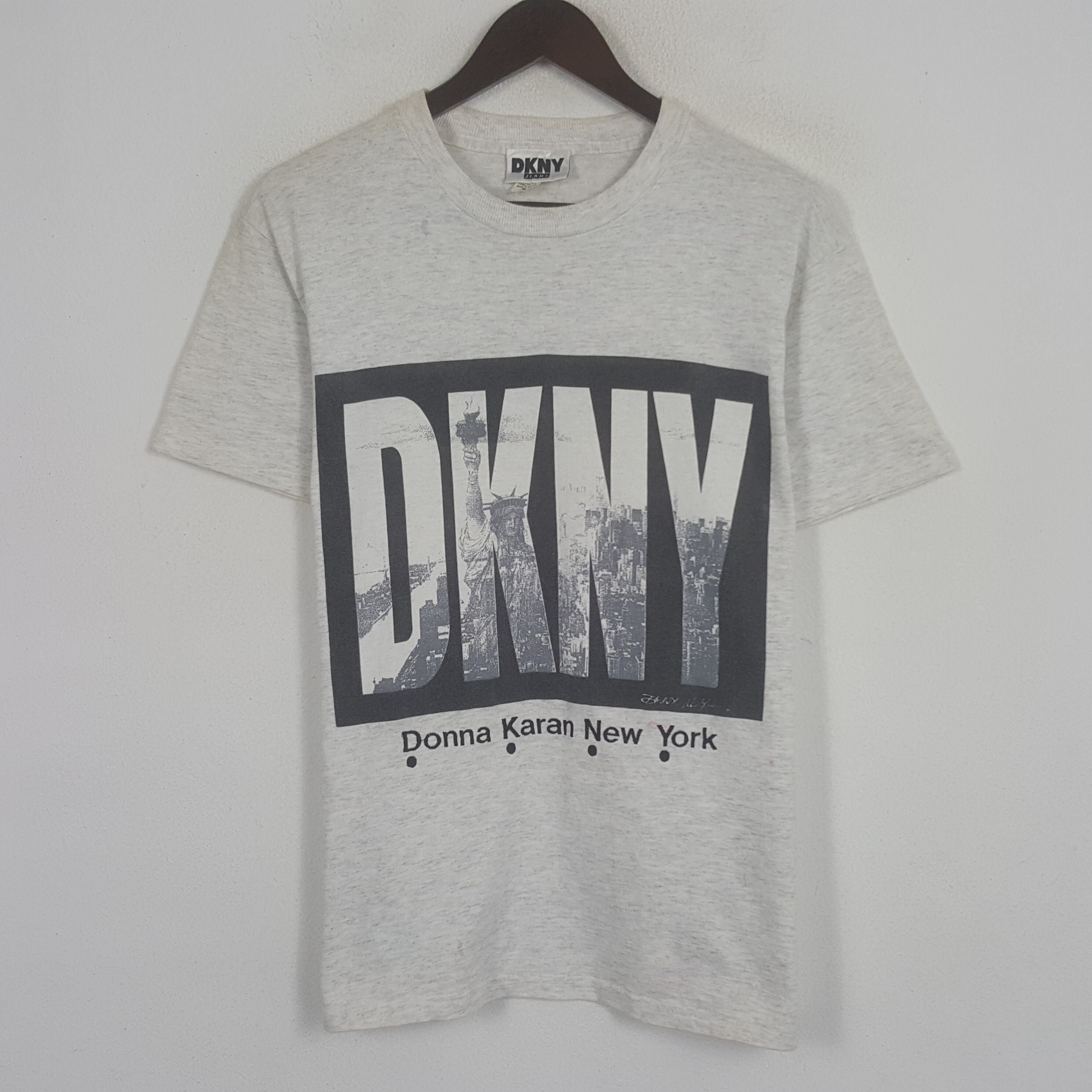 archive dkny print shirts Vintage 2000\u0027s Archive DKNY Red Baby Tee with Logo Print (S
