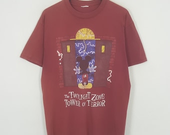 Vintage 1990s Walt Disney World Tower of Terror Graphic T-shirt