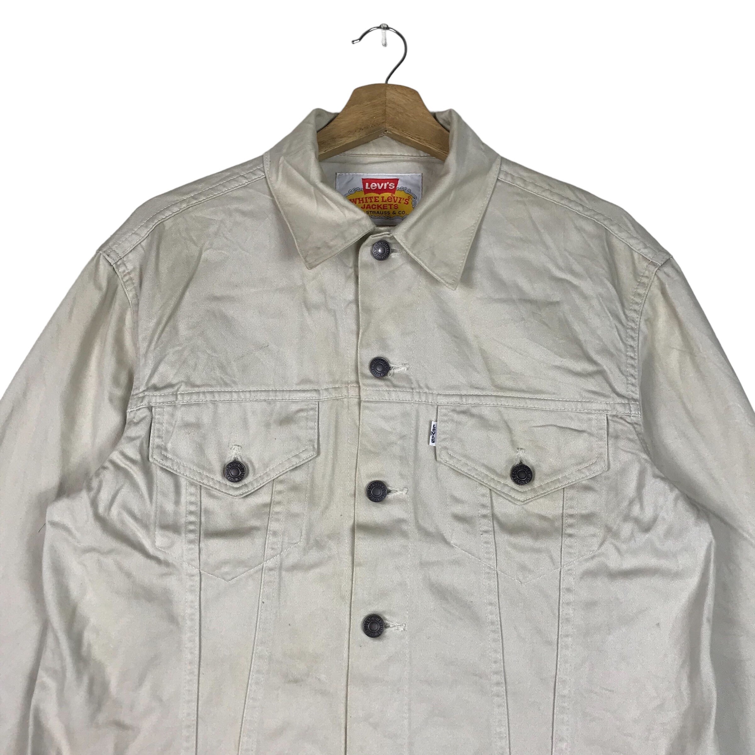OFF-WHITE × LEVI