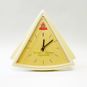 Vintage Marlboro Clock - Etsy