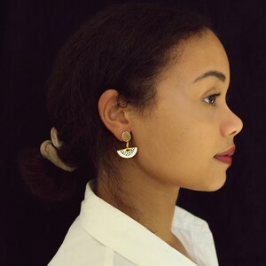 white Serafine With 24k Gold honeycomb earrings Ming Porcelain Hanger